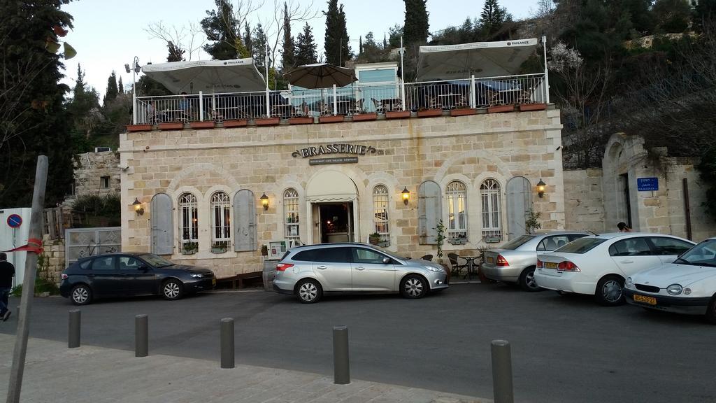 Rosary Sister Guest House Ein Karem Jerusalem Exterior photo